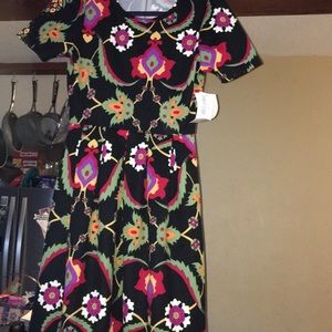 Beautiful LuLaRoe Amelia new w tags - small
